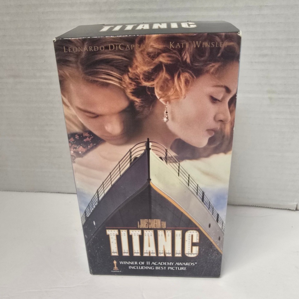 Vintage Titanic VHS 1997 Movie 2-Tape Set James Cameron Leonardo DiCaprio THX